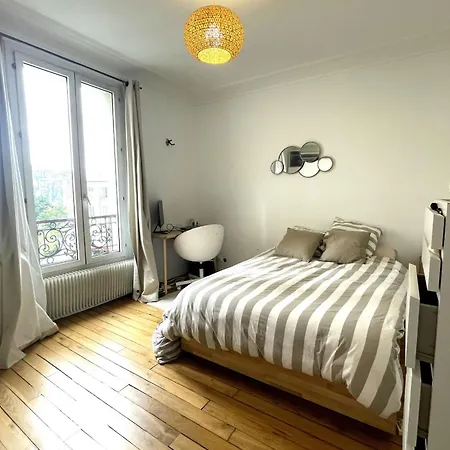 Spacious Near The Asian Quarter Appartamento Parigi